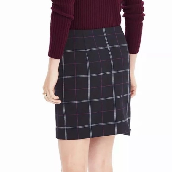 Banana Republic Skirt - Picture 3 of 8